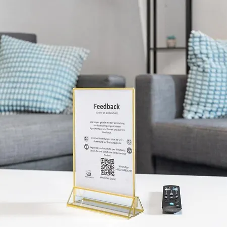 Appartamento Dg - Einfach Aber Sehr Komfortabel - Fuer Bis Zu 12 Personen - Gruppen, Messe, Monteure, Studenten - Voll Ausgestattet - 3 Smart-tv 55 Zoll Netflix, 1000 Mbit Wlan, Voll Ausgestattete Kueche Duisburgo